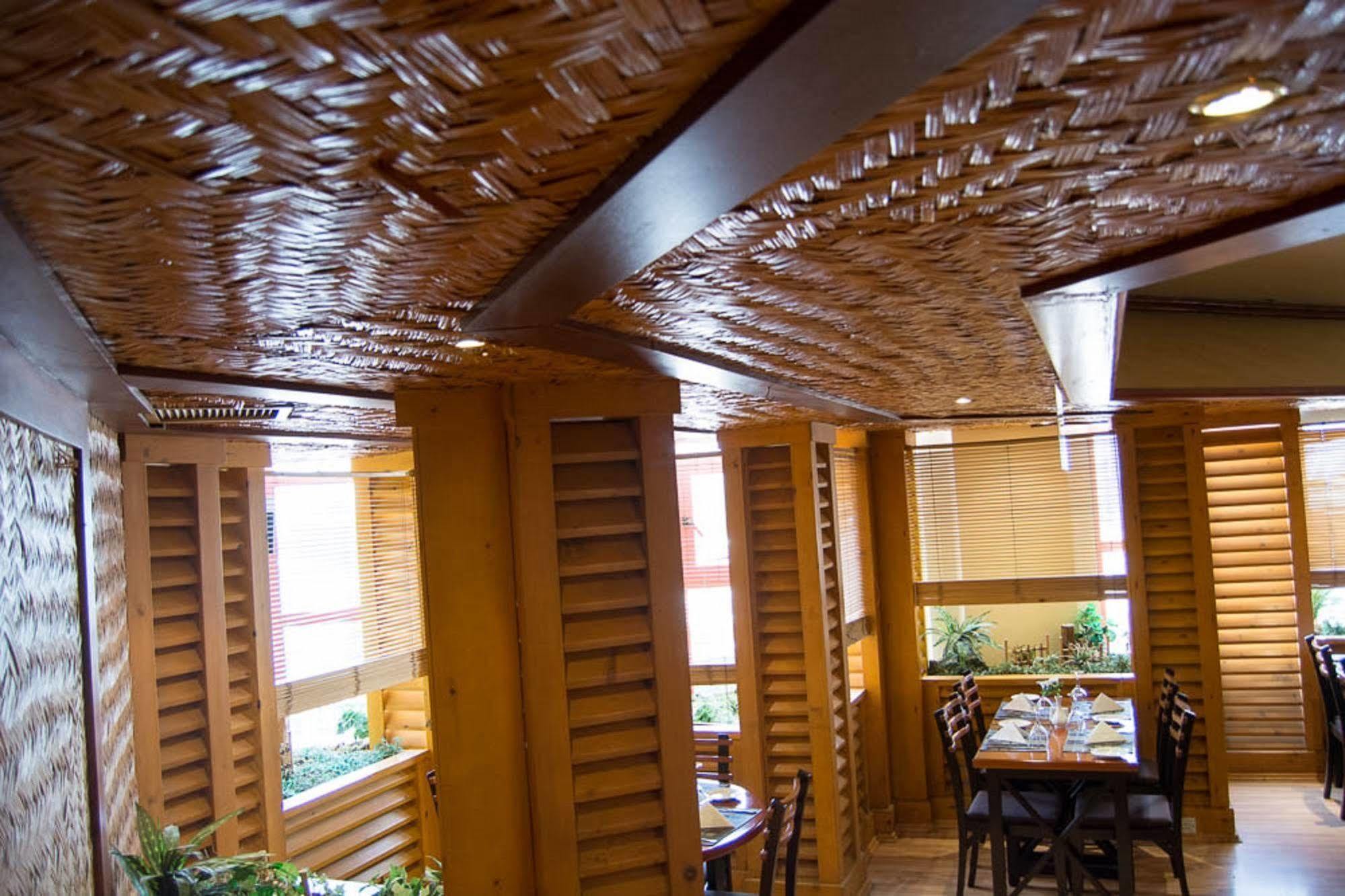 Happy Days Hotel Μανάμα Εξωτερικό φωτογραφία